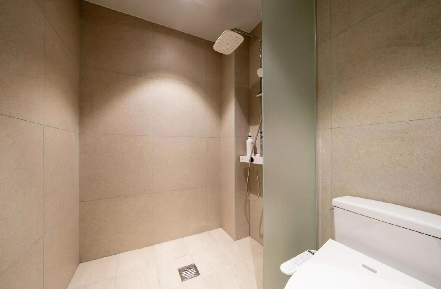 Echae Hotel Incheon 0*,  Korsel