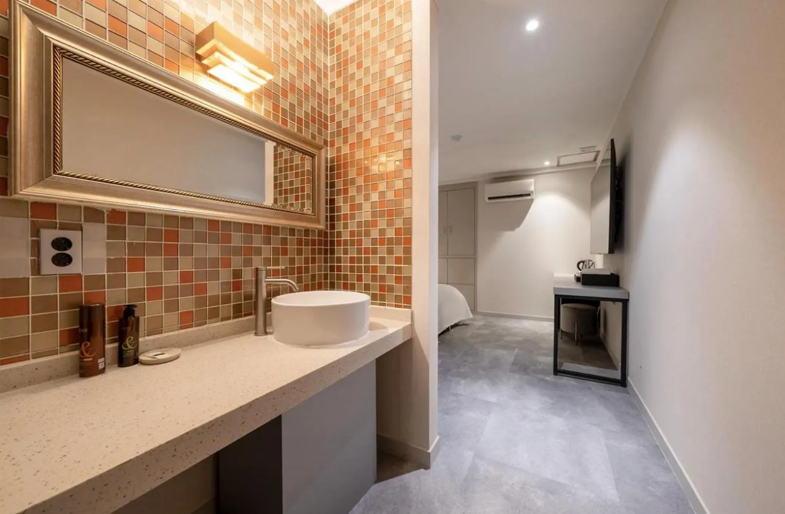 Echae Hotel Incheon 0*,  South Korea